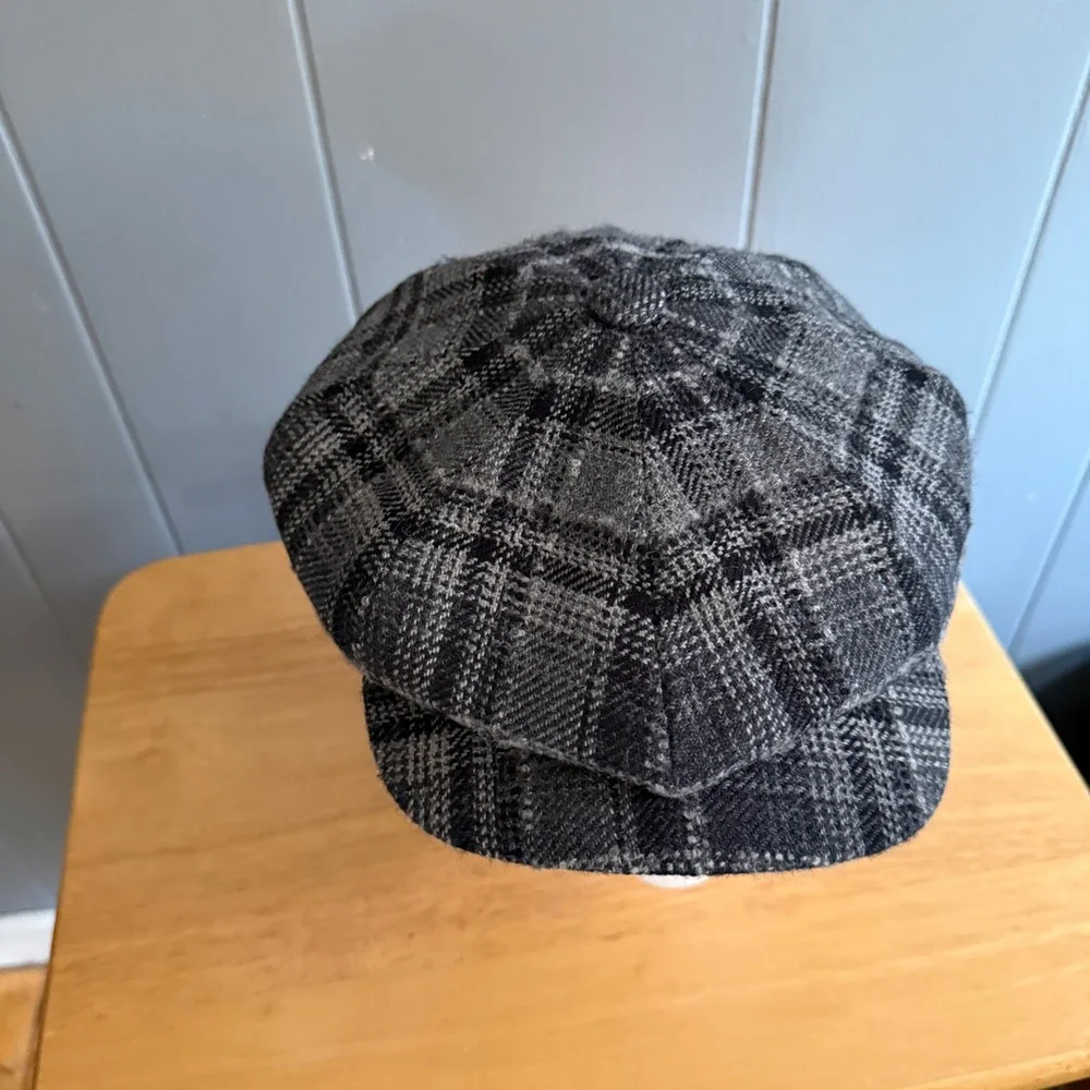 Wigens Swedish Wool Plaid Newsboy Cap Grey Sz 62 XXL Flat Hat Ivy Dark Academia